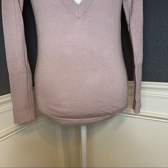 Lululemon Unity Drop Back Sweater - Picture 7 of 12